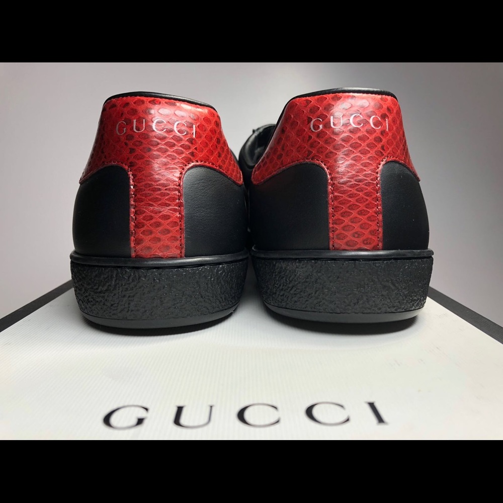 💕SOLD💕 Gucci Mens Ace Ribbon Leather Sneaker - Picture 4 of 8